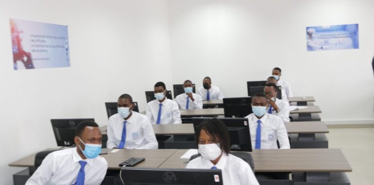 Formation des formateurs sur les fondamentaux de l’intelligence artificielle et de la cybersécurité