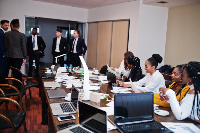 Formation des formateurs ciblant les fonctionnaires et les parties prenantes des ministères, départements et agences en partenariat avec la banque mondiale